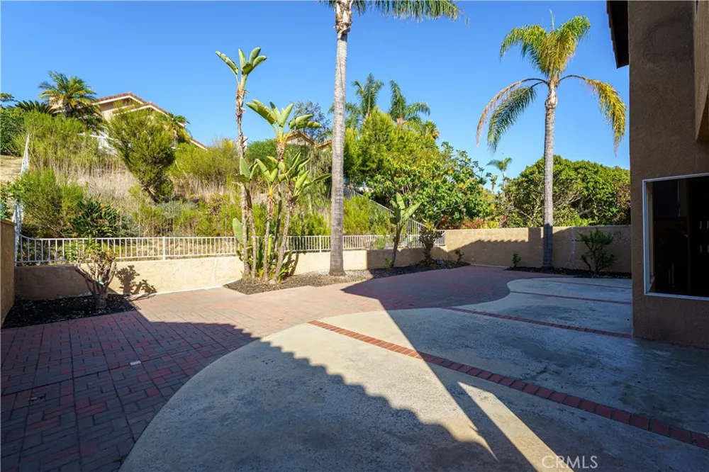 5 Seabridge Road Laguna Niguel, CA 92677