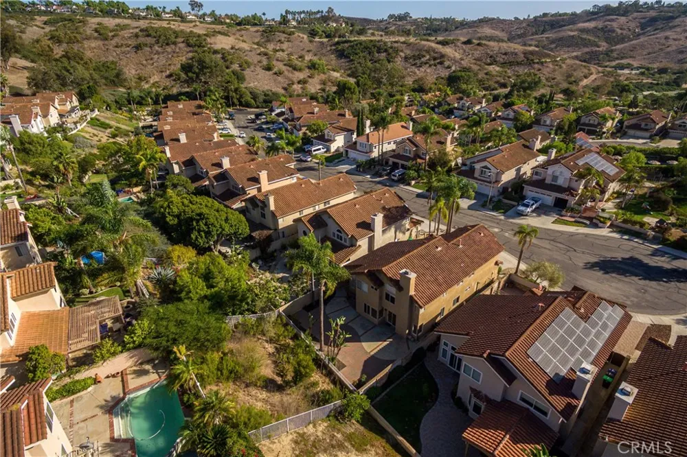 5 Seabridge Road Laguna Niguel, CA 92677