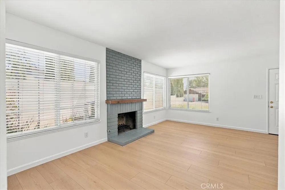 22339 Cheraw Saugus, CA 91350