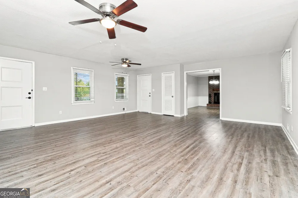 2029 Gherry DR Austell, GA 30106
