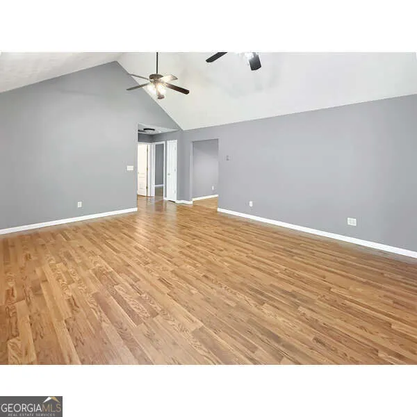 223 City Pond RD Barnesville, GA 30204