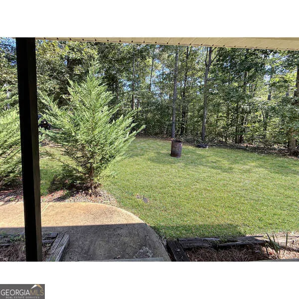 223 City Pond RD Barnesville, GA 30204