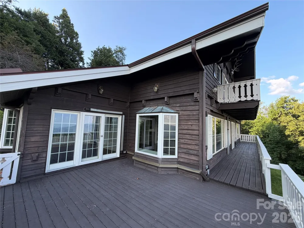 316 Grassy Mountain Road Little Switzerland, NC 28749