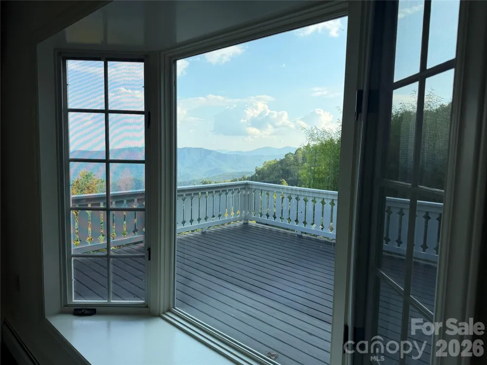316 Grassy Mountain Road Little Switzerland, NC 28749
