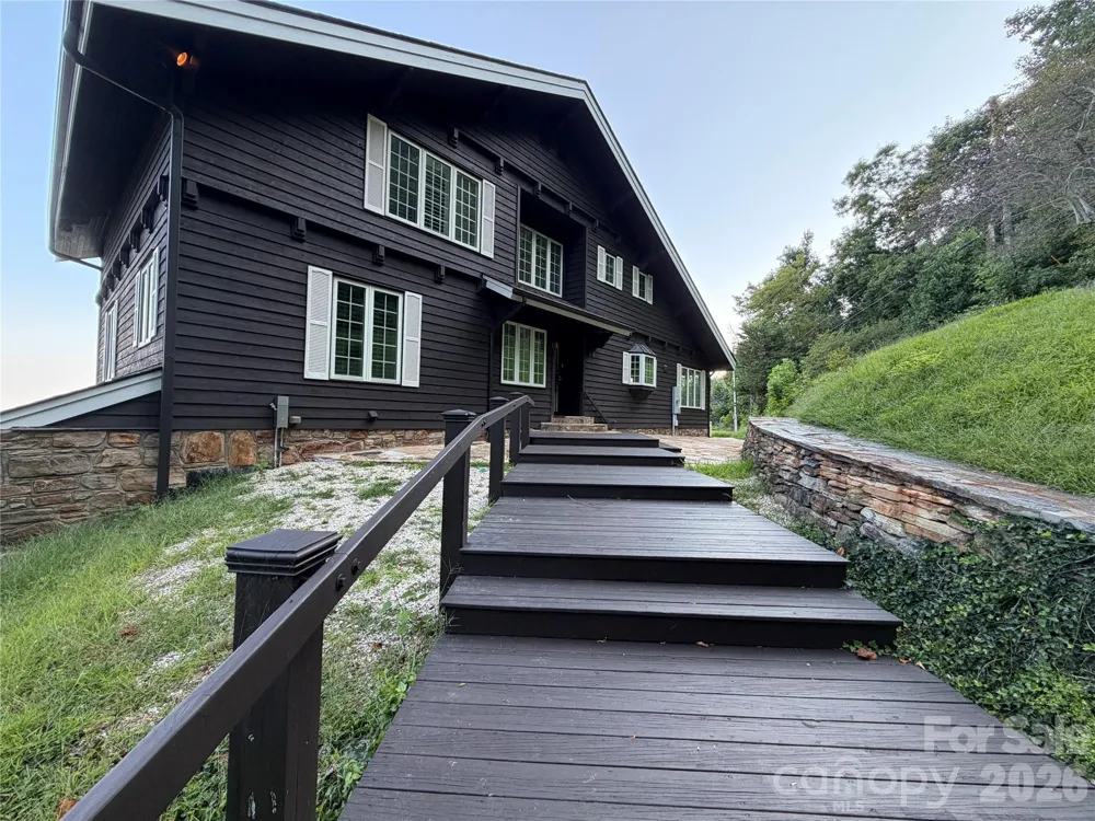 316 Grassy Mountain Road Little Switzerland, NC 28749