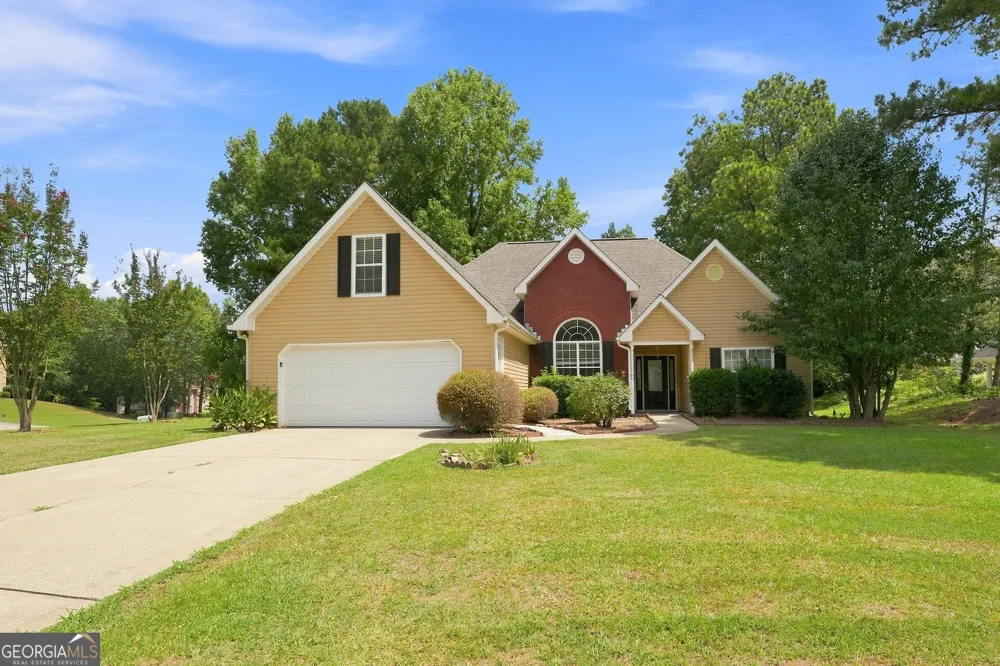 4304 Talmadge TRCE Snellville, GA 30039