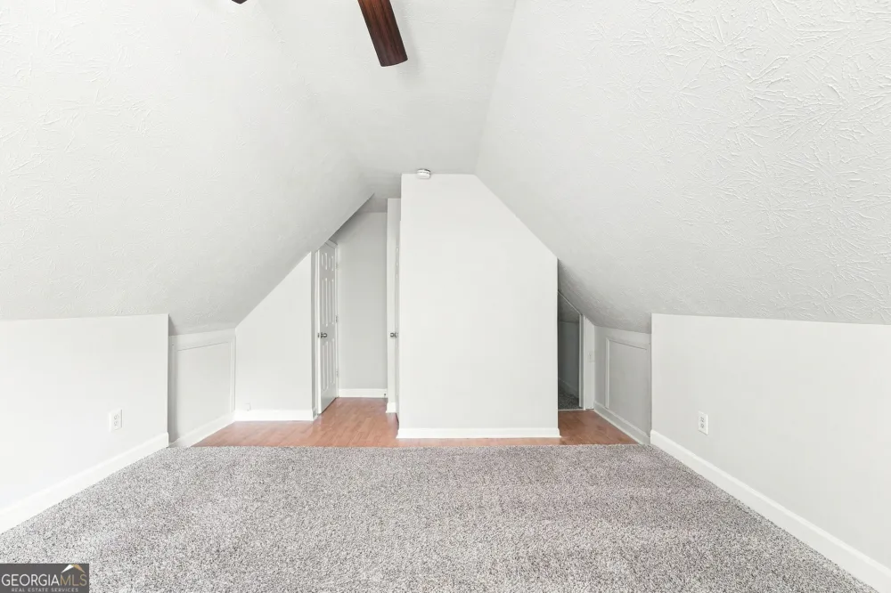 4304 Talmadge TRCE Snellville, GA 30039