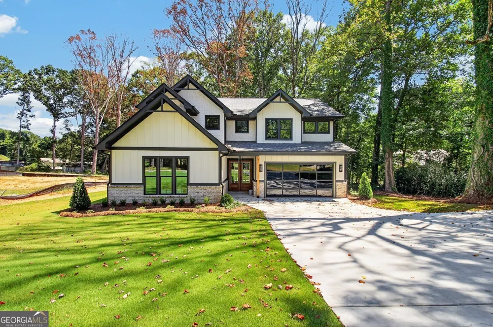 5578 Lilburn Stone Mountain RD Stone Mountain, GA 30087