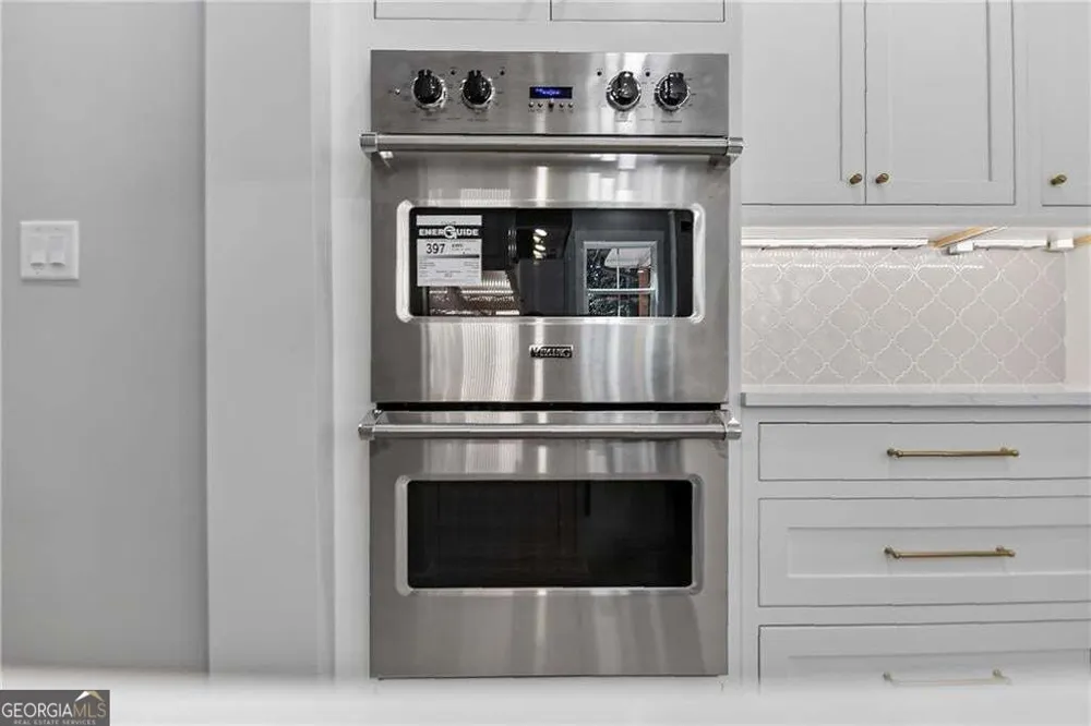 5578 Lilburn Stone Mountain RD Stone Mountain, GA 30087