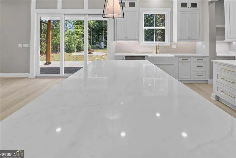 5578 Lilburn Stone Mountain RD Stone Mountain, GA 30087
