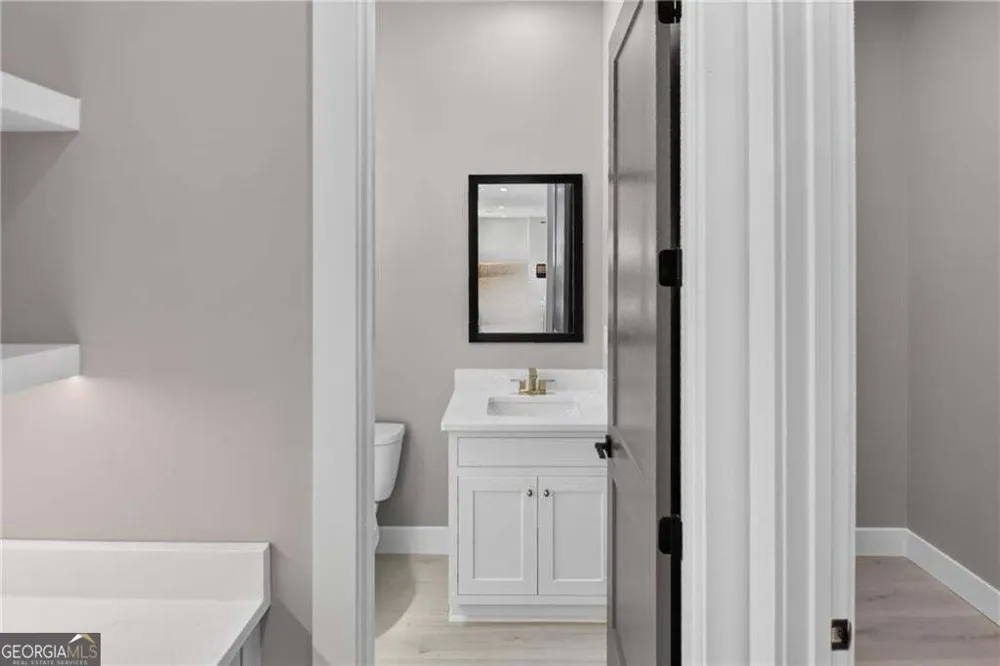5578 Lilburn Stone Mountain RD Stone Mountain, GA 30087
