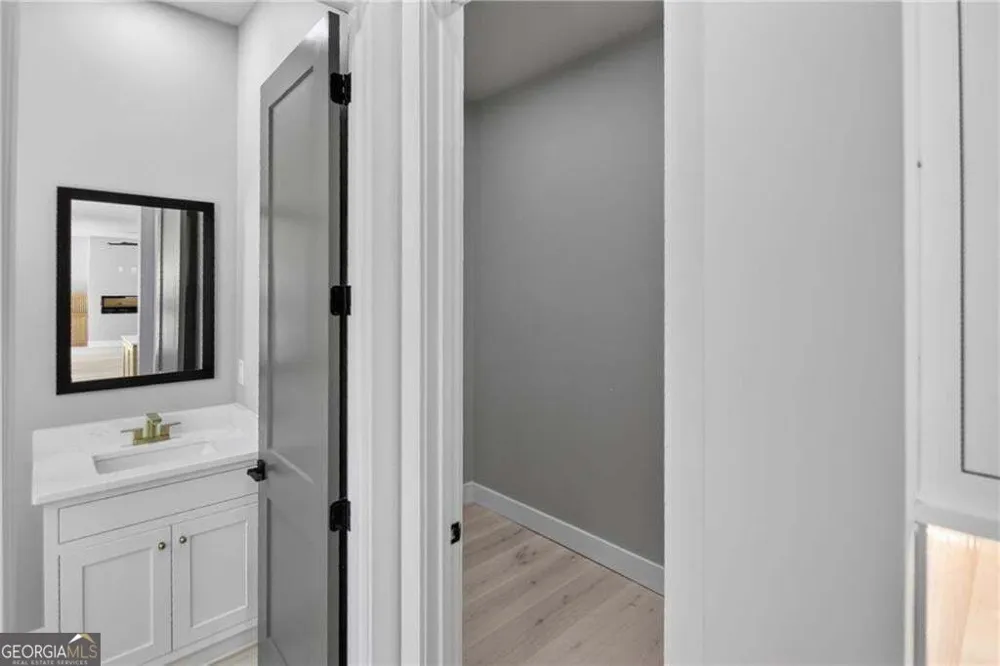 5578 Lilburn Stone Mountain RD Stone Mountain, GA 30087