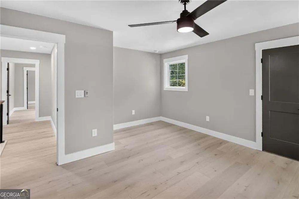 5578 Lilburn Stone Mountain RD Stone Mountain, GA 30087