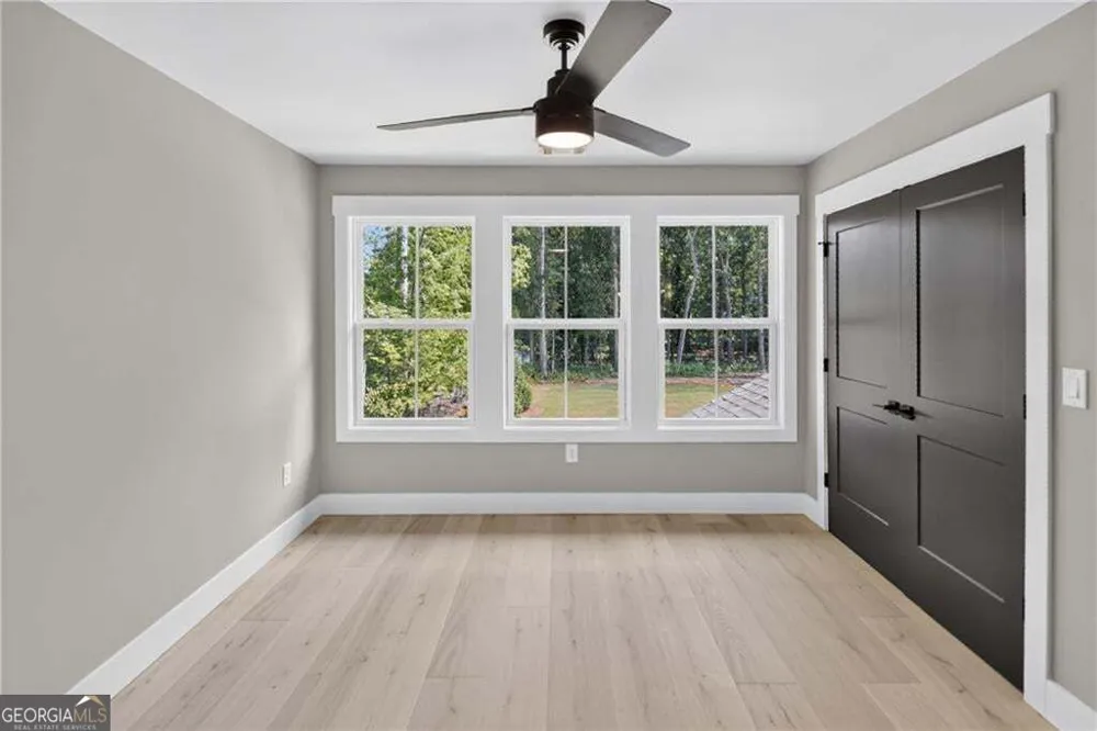 5578 Lilburn Stone Mountain RD Stone Mountain, GA 30087