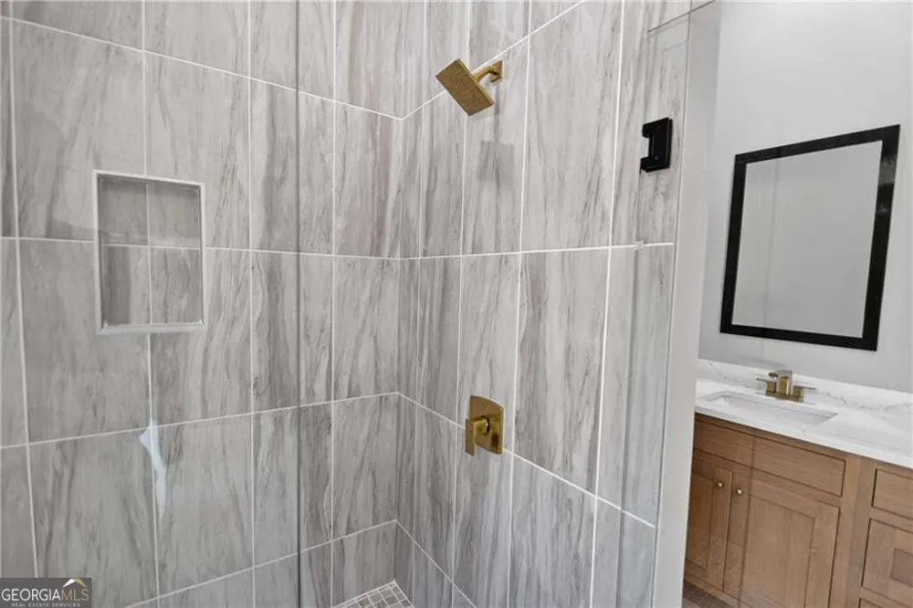 5578 Lilburn Stone Mountain RD Stone Mountain, GA 30087