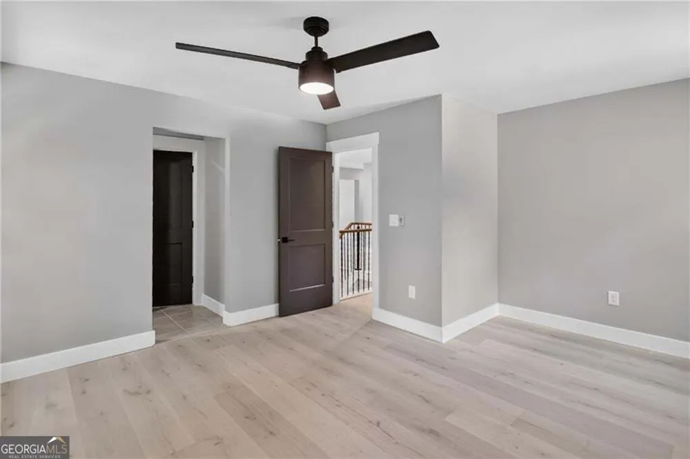 5578 Lilburn Stone Mountain RD Stone Mountain, GA 30087
