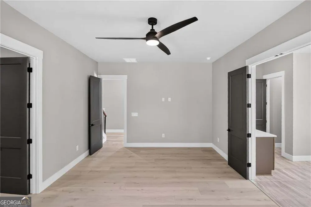 5578 Lilburn Stone Mountain RD Stone Mountain, GA 30087