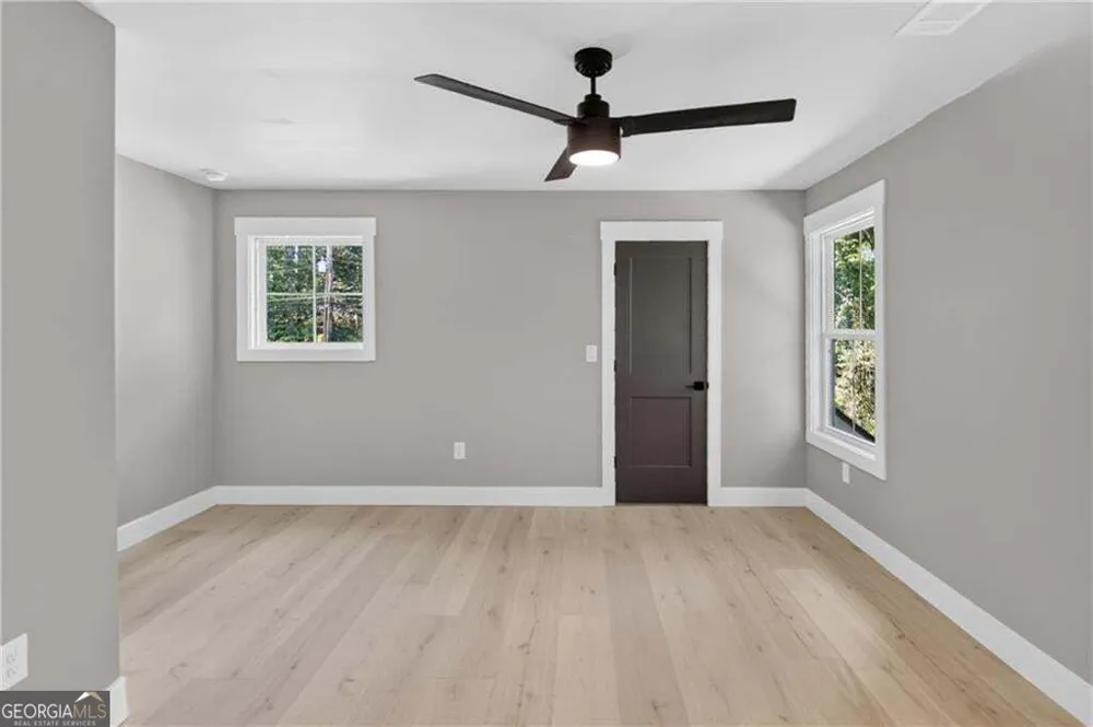 5578 Lilburn Stone Mountain RD Stone Mountain, GA 30087
