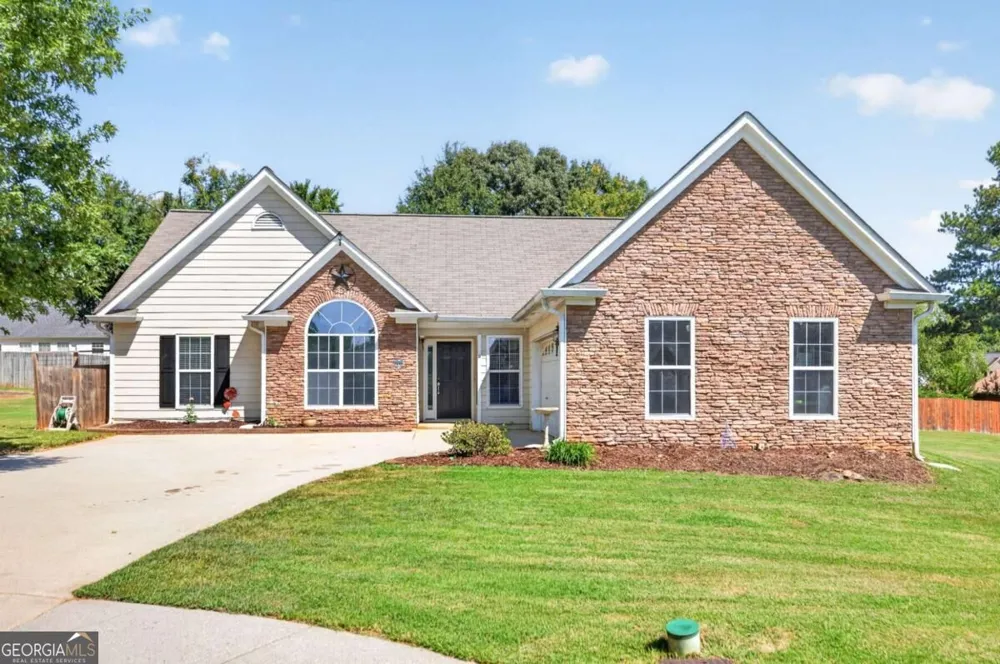 3526 Wimberly Cove TRCE Dacula, GA 30019
