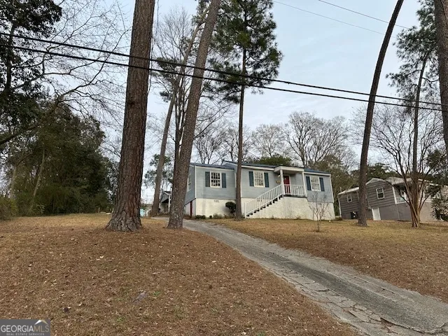 2581 Old Holton RD Macon, GA 31204
