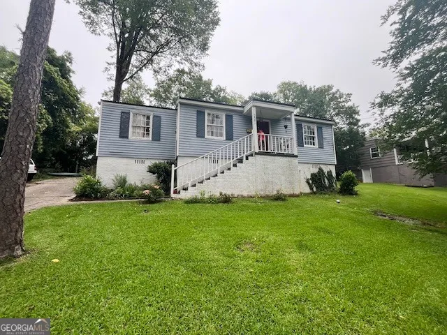 2581 Old Holton RD Macon, GA 31204