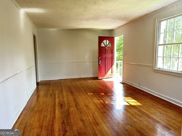 2581 Old Holton RD Macon, GA 31204