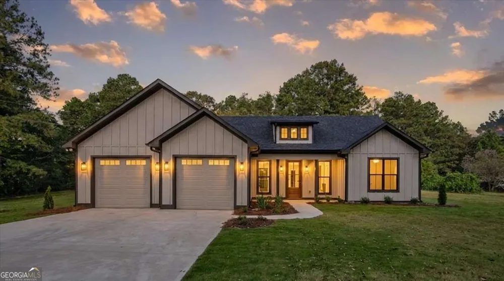 24 Satcher RD Taylorsville, GA 30178