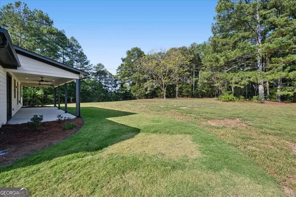 24 Satcher RD Taylorsville, GA 30178
