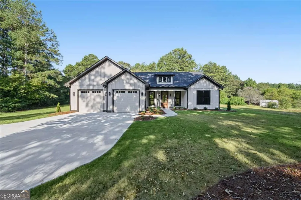 24 Satcher RD Taylorsville, GA 30178