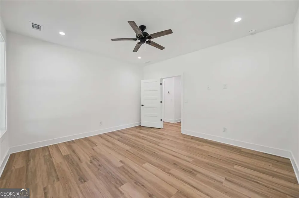 24 Satcher RD Taylorsville, GA 30178