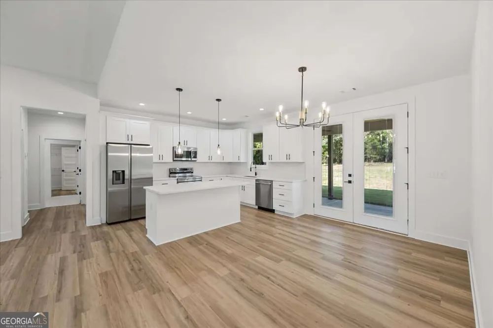 24 Satcher RD Taylorsville, GA 30178