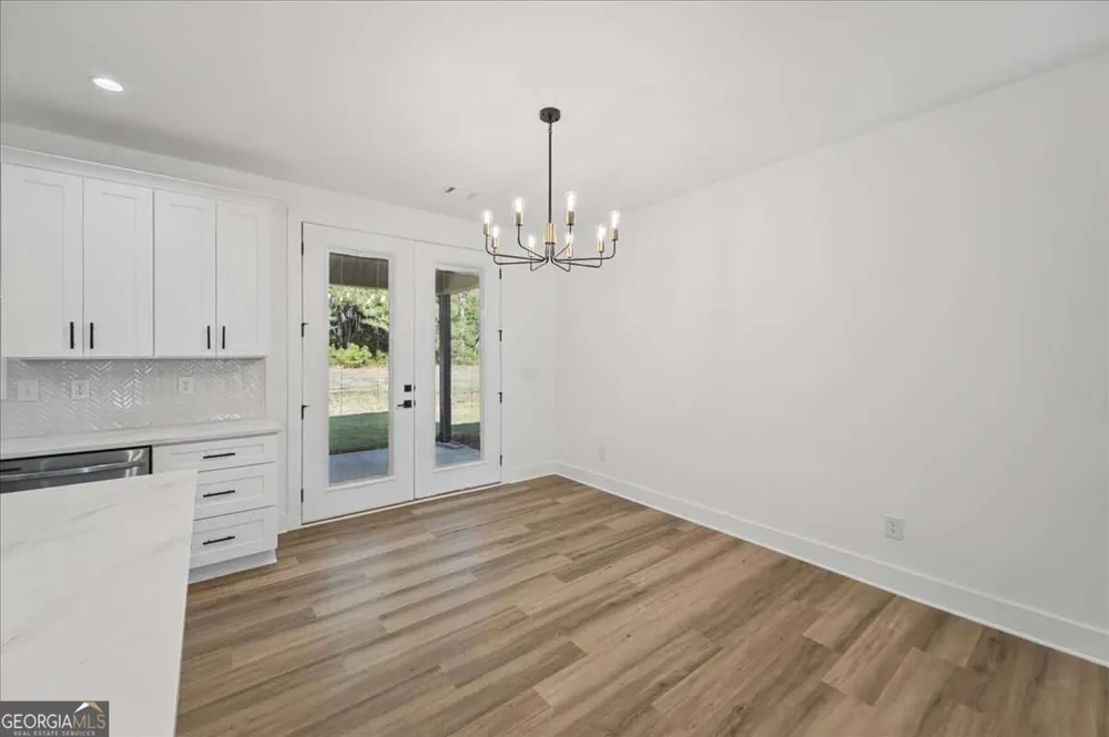 24 Satcher RD Taylorsville, GA 30178