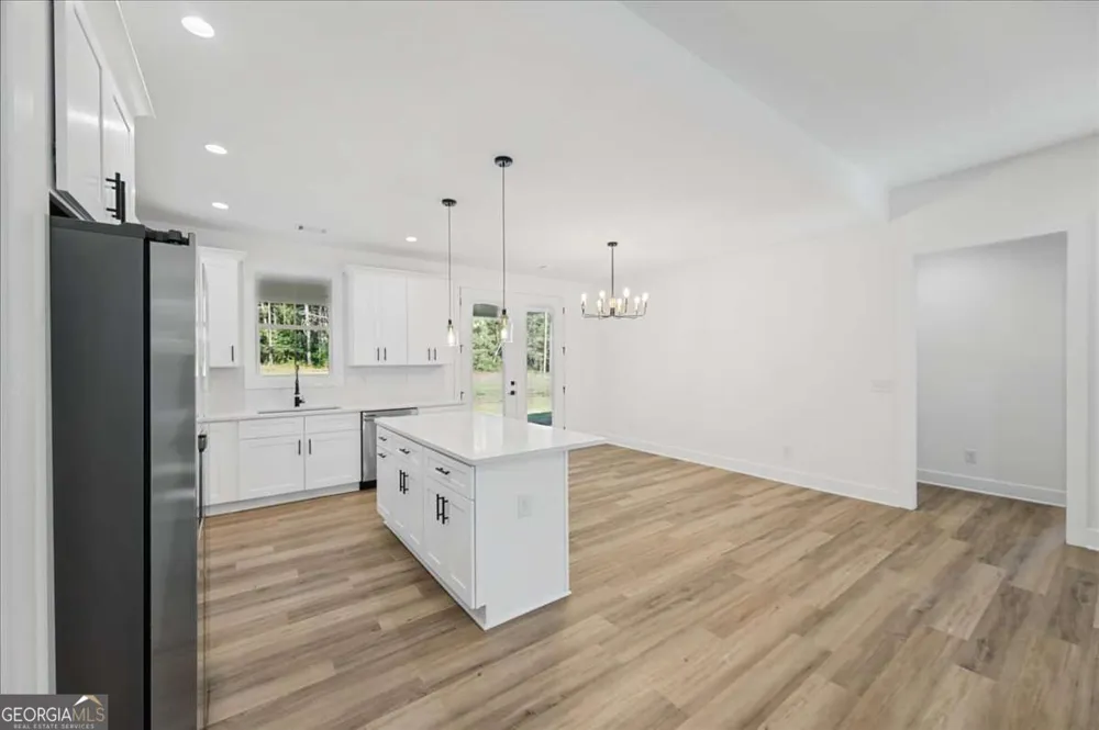 24 Satcher RD Taylorsville, GA 30178