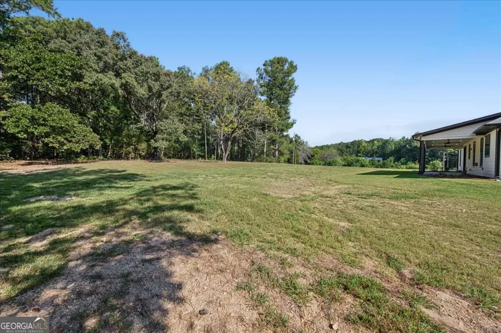 24 Satcher RD Taylorsville, GA 30178