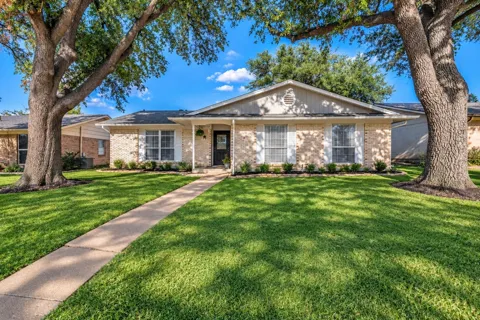 2920 Sidney Drive