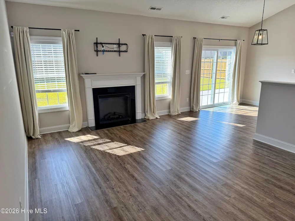 259 Wood House Drive Jacksonville, NC 28546