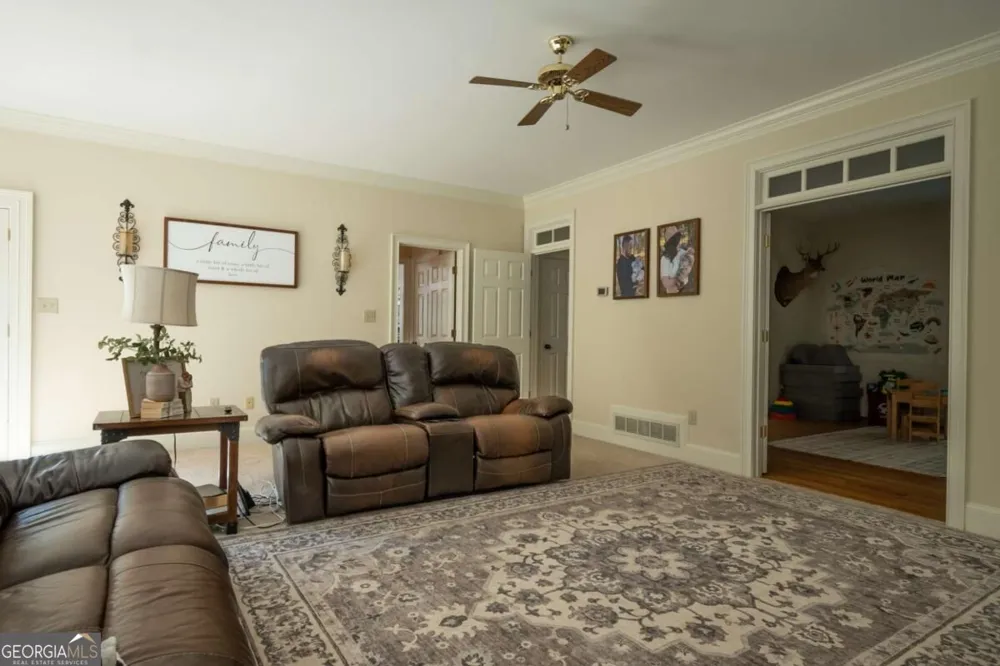 1250 Daandra DR Watkinsville, GA 30677