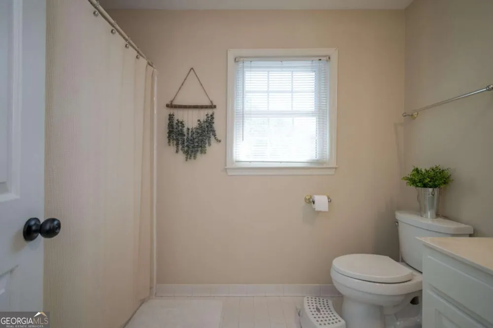 1250 Daandra DR Watkinsville, GA 30677