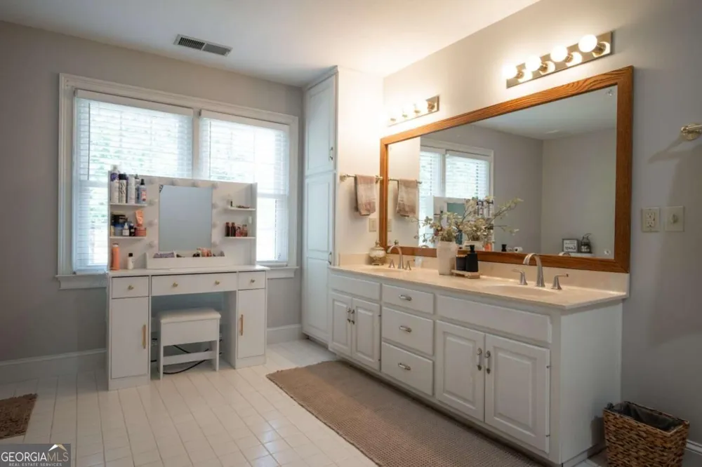 1250 Daandra DR Watkinsville, GA 30677