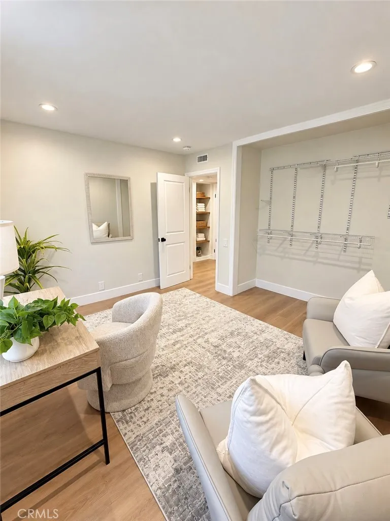27531 Halcon Mission Viejo, CA 92691