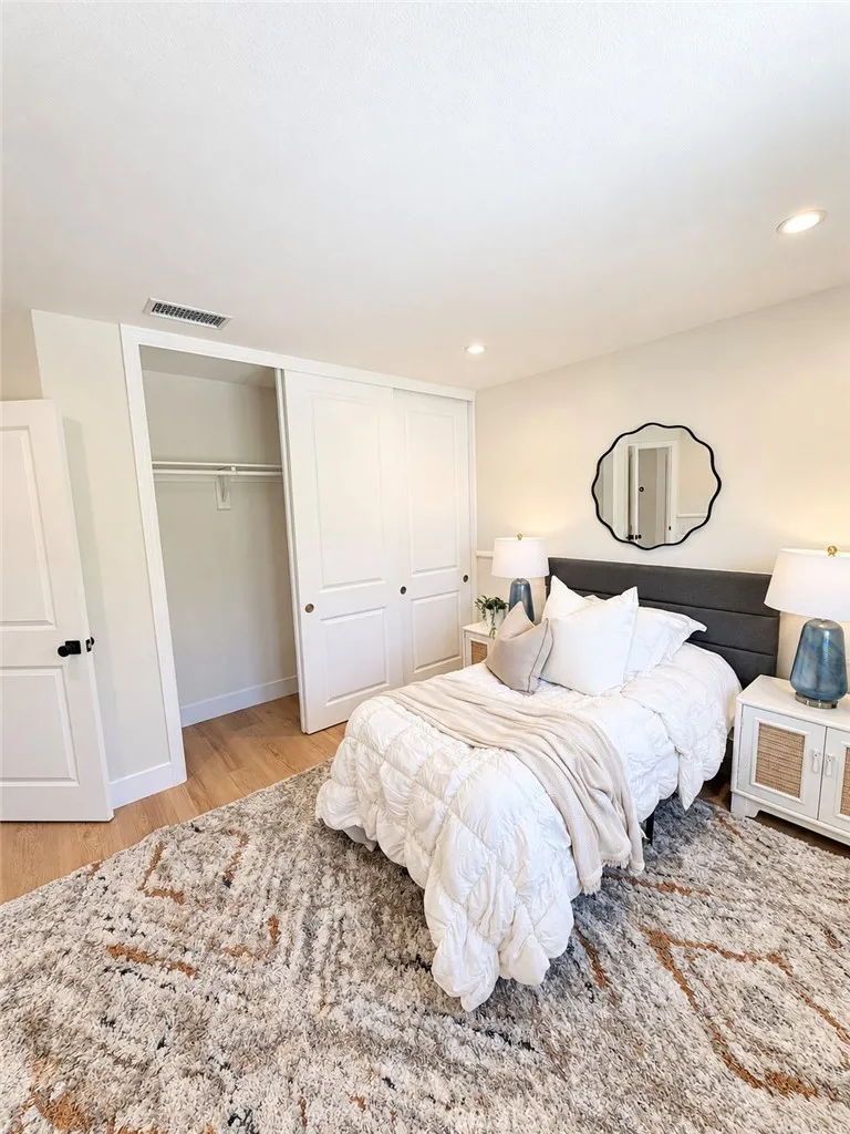 27531 Halcon Mission Viejo, CA 92691