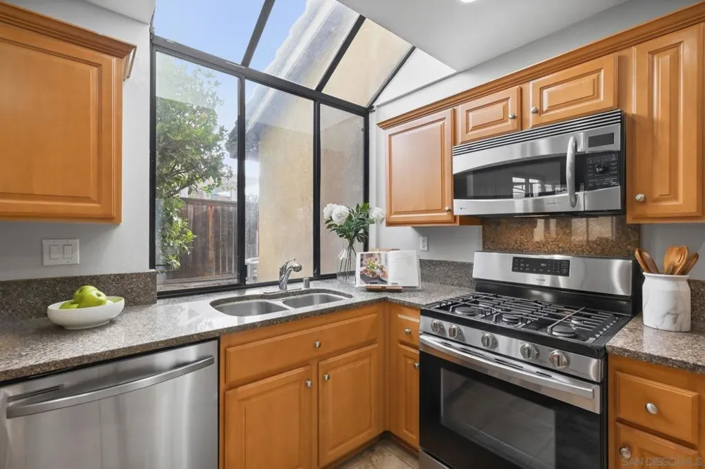 29846 Via Puesta del Sol Temecula, CA 92591