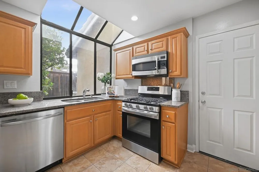 29846 Via Puesta del Sol Temecula, CA 92591