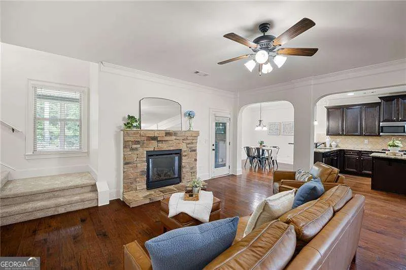 459 Fairway DR Acworth, GA 30101