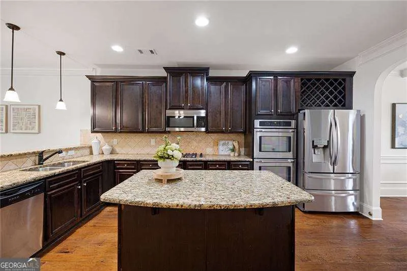 459 Fairway DR Acworth, GA 30101