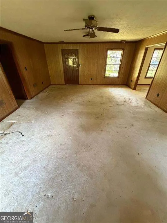 149 Hill LN Ellenwood, GA 30294