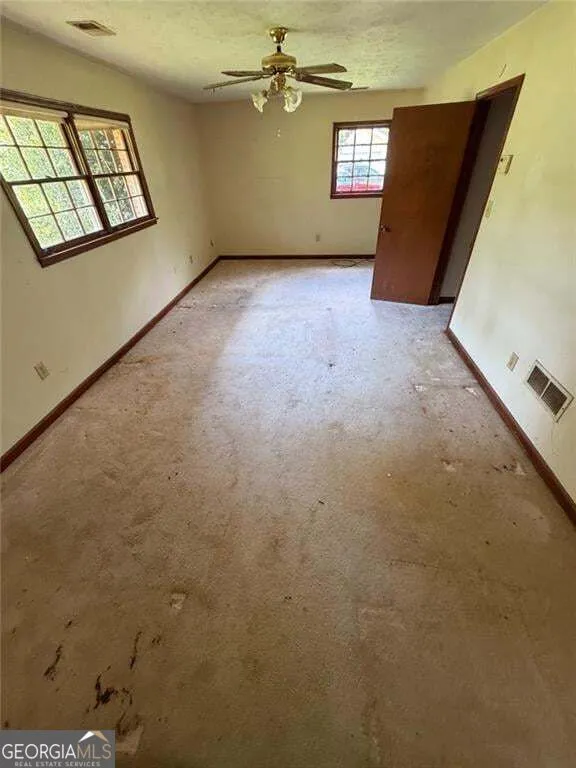 149 Hill LN Ellenwood, GA 30294