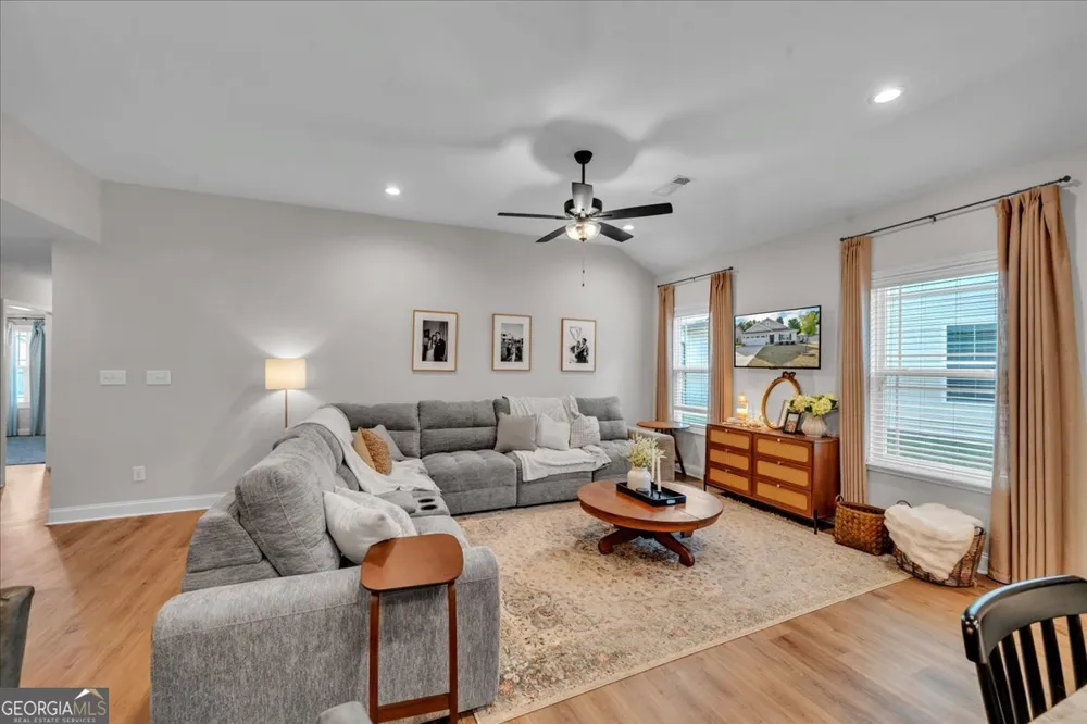 137 Red Tail CIR Byron, GA 31008