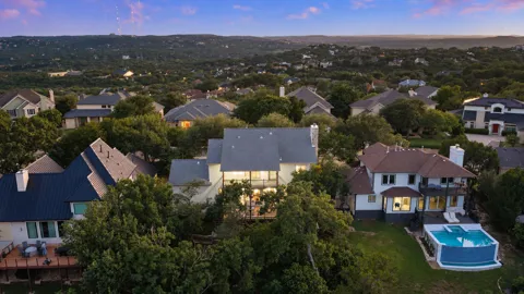 6213 Edwards Mountain Cove