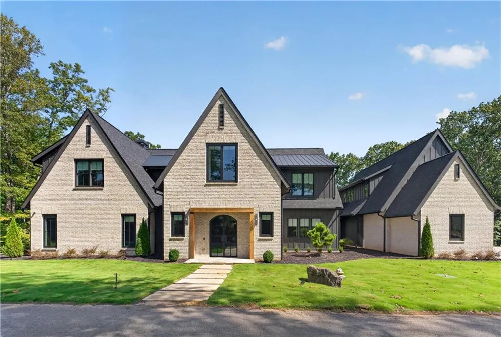 3392 Shank Grove Dacula, GA 30019